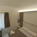 Diamond Konukevi Tropea
