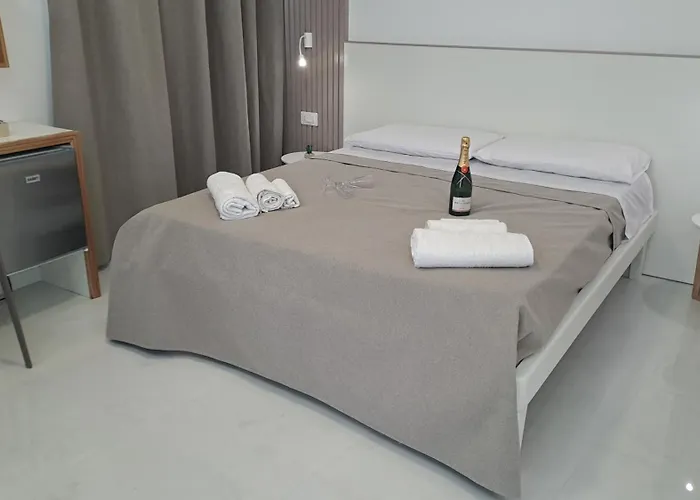 Diamond Πανσιόν Tropea