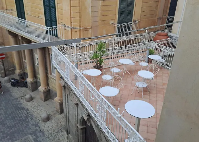 Diamond Πανσιόν Tropea