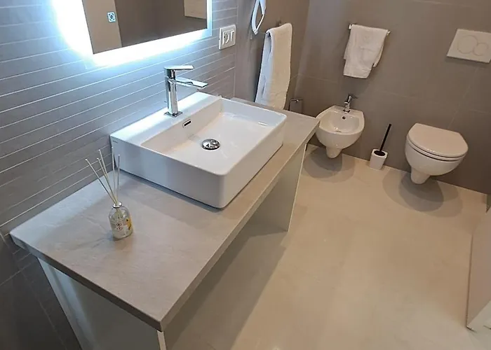 Diamond 特罗佩阿